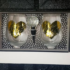 King & Queen Wine Glass Set w/Bottle Stopper 22oz